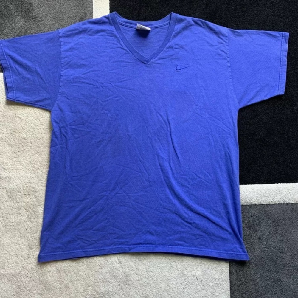 Vintage Nike V Neck T Shirt Size Large